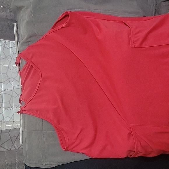 💥CLEAR OUT🎉 Womens Casual V Neck Sleeveless Jumpsuit NWOT - Picture 4 of 5